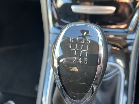 Vauxhall Astra 1.4T 16V 150 Elite Nav 5dr 21