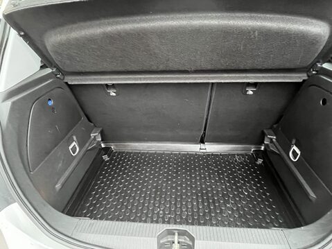 Vauxhall Corsa 1.4 ecoFLEX SE 5dr 32