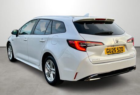 Suzuki Swace 1.8 Hybrid Ultra 5dr CVT