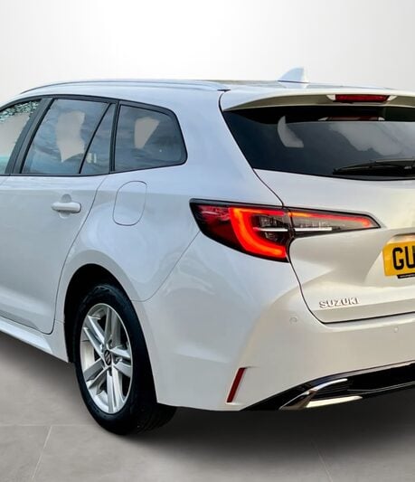 Suzuki Swace 1.8 Hybrid Ultra 5dr CVT