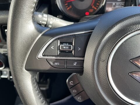 Suzuki Jimny 1.5 SZ5 ALLGRIP 3dr 20