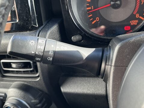 Suzuki Jimny 1.5 SZ5 ALLGRIP 3dr 23