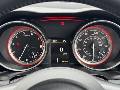 Suzuki Swift 1.2 Dualjet 83 12V Hybrid SZ-L 5dr 21