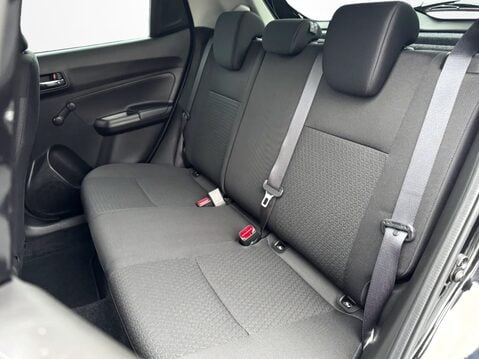 Suzuki Swift 1.2 Dualjet 83 12V Hybrid SZ-L 5dr 33