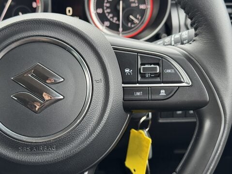 Suzuki Swift 1.2 Dualjet 83 12V Hybrid SZ-L 5dr 27