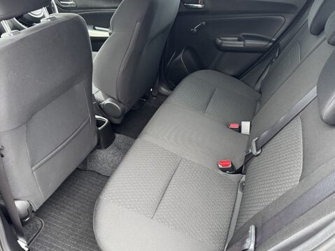 Suzuki Swift 1.2 Dualjet 83 12V Hybrid SZ-L 5dr 32