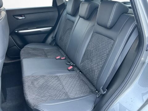 Suzuki Vitara 1.4 Boosterjet 48V Hybrid SZ5 5dr 35