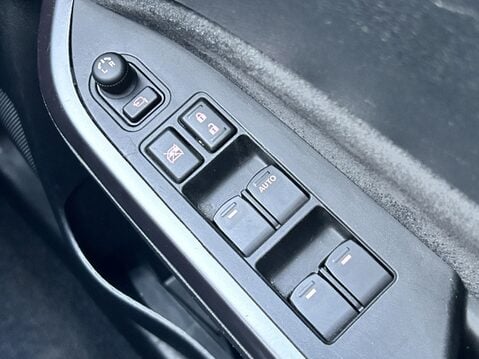 Suzuki Vitara 1.4 Boosterjet 48V Hybrid SZ5 5dr 31