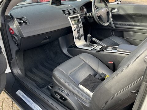 Volvo C70 D3 [150] SE Lux 2dr 2