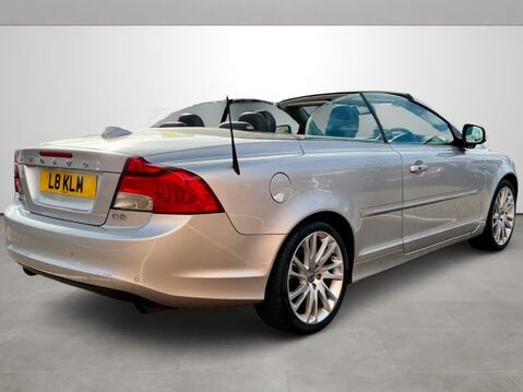 Volvo C70 D3 [150] SE Lux 2dr 11