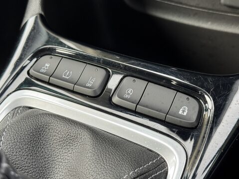 Vauxhall Crossland 1.2 Turbo Ultimate 5dr 25