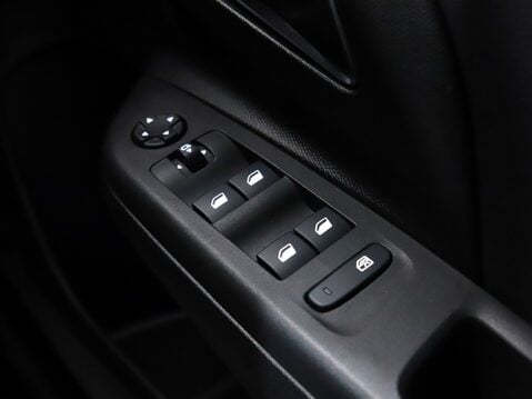 Vauxhall Corsa 1.2 Turbo Elite Nav Premium 5dr 31