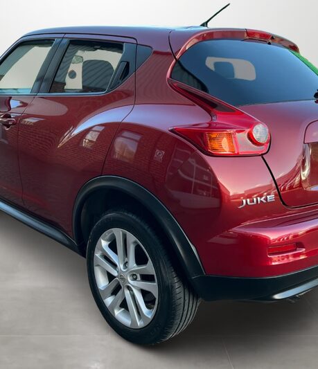 Nissan Juke 1.6 Acenta 5dr [Premium Pack]