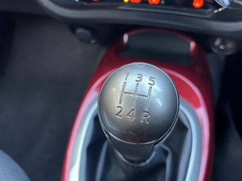 Nissan Juke 1.6 Acenta 5dr [Premium Pack] 21