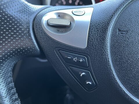 Nissan Juke 1.6 Acenta 5dr [Premium Pack] 22