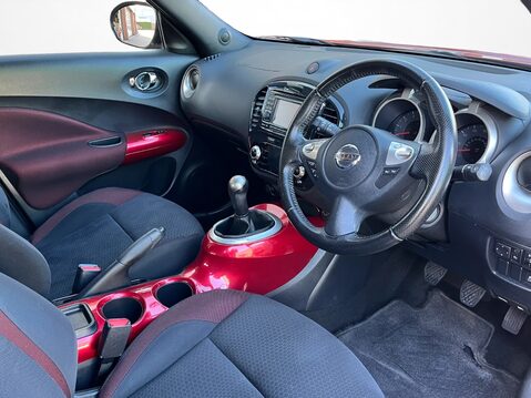 Nissan Juke 1.6 Acenta 5dr [Premium Pack] 13