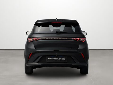 BYD Dolphin 150kW Comfort 60.4kWh Auto 4