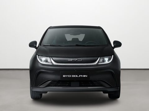 BYD Dolphin 150kW Comfort 60.4kWh Auto 2