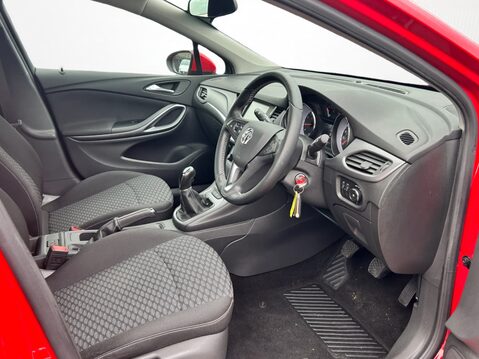Vauxhall Astra 1.4T 16V 125 Energy 5dr 19