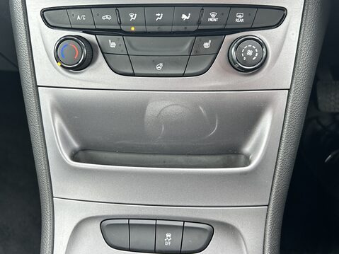 Vauxhall Astra 1.4T 16V 125 Energy 5dr 24