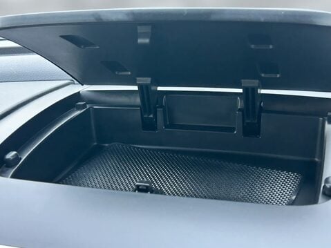 Suzuki Swift 1.2 SZ4 5dr 32