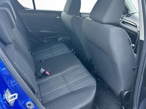 Suzuki Swift 1.2 SZ4 5dr 29