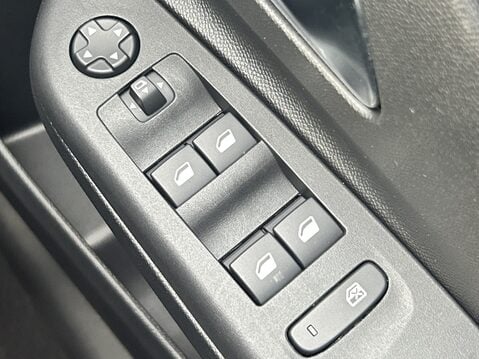 Vauxhall Corsa 1.2 Turbo Ultimate 5dr Auto 32