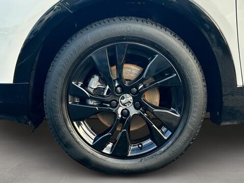 Vauxhall Grandland 1.2 Turbo GS Line 5dr 13