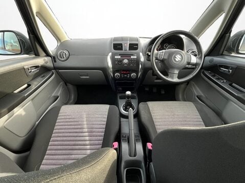 Suzuki SX4 1.6 SZ5 4X4 5dr 17