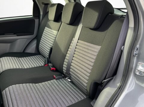 Suzuki SX4 1.6 SZ5 4X4 5dr 31