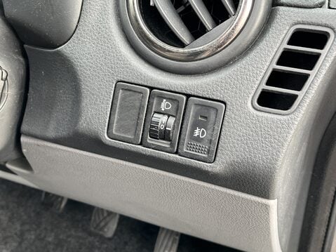 Suzuki SX4 1.6 SZ5 4X4 5dr 21