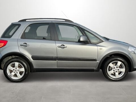 Suzuki SX4 1.6 SZ5 4X4 5dr 11