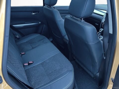 Suzuki Vitara 1.5 Hybrid SZ5 5dr AGS 34