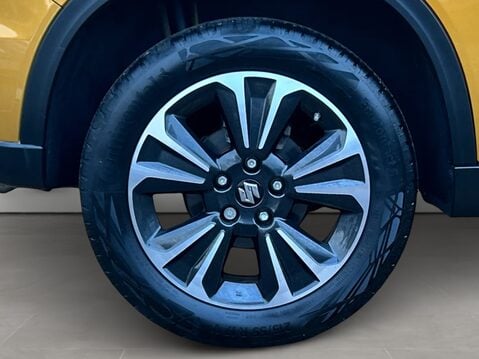 Suzuki Vitara 1.5 Hybrid SZ5 5dr AGS 11