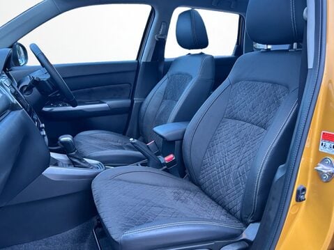 Suzuki Vitara 1.5 Hybrid SZ5 5dr AGS 21