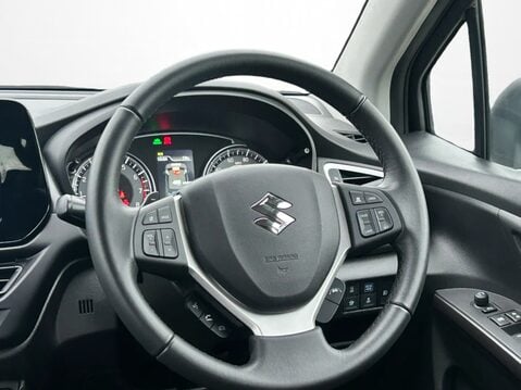 Suzuki S-Cross 1.5 Hybrid Motion 5dr AGS 17