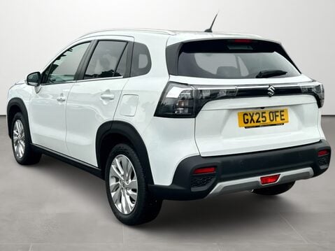 Suzuki S-Cross 1.5 Hybrid Motion 5dr AGS 3