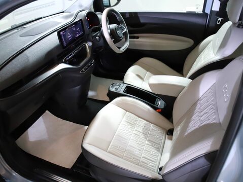 Fiat 500 87kW La Prima 42kWh 2dr Auto 16