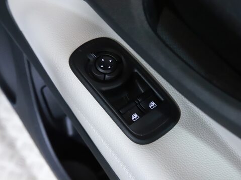 Fiat 500 87kW La Prima 42kWh 2dr Auto 31