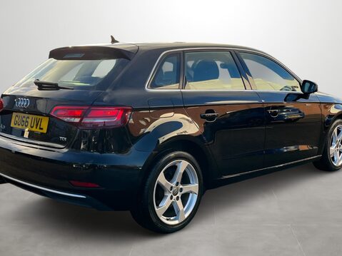 Audi A3 1.6 TDI Sport 5dr 9