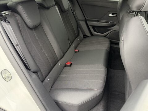 Vauxhall Mokka 1.2 Turbo 136 GS Line 5dr 33