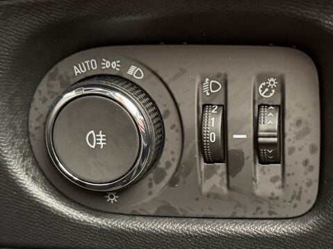 Vauxhall Mokka 1.2 Turbo 136 GS Line 5dr 31