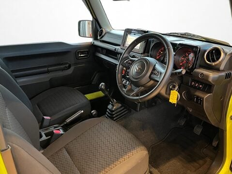 Suzuki Jimny 1.5 SZ5 ALLGRIP 3dr 13