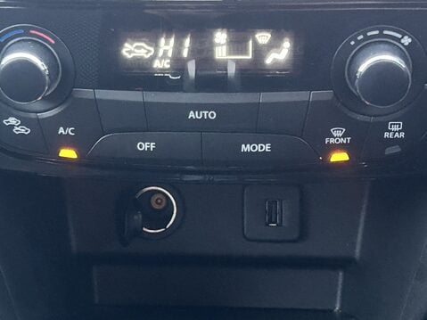 Suzuki Vitara 1.4 Boosterjet SZ-T 5dr Auto 26