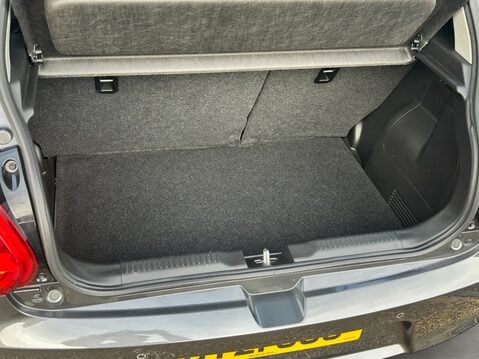 Suzuki Swift 1.2 Dualjet 83 12V Hybrid SZ5 5dr 37