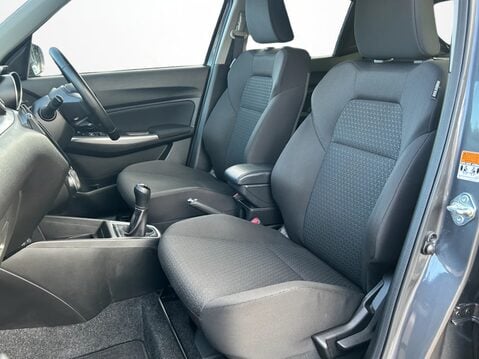 Suzuki Swift 1.2 Dualjet 83 12V Hybrid SZ5 5dr 20