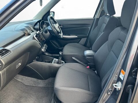 Suzuki Swift 1.2 Dualjet 83 12V Hybrid SZ5 5dr 2