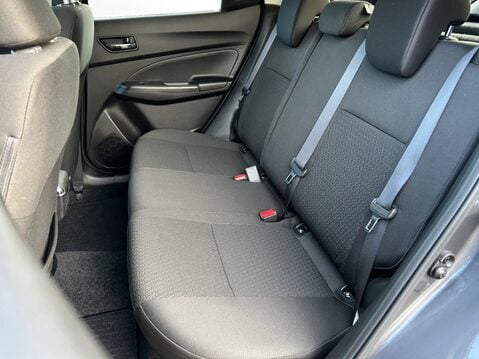 Suzuki Swift 1.2 Dualjet 83 12V Hybrid SZ5 5dr 36