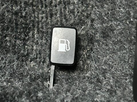 Suzuki Swift 1.2 Dualjet 83 12V Hybrid SZ5 5dr 32