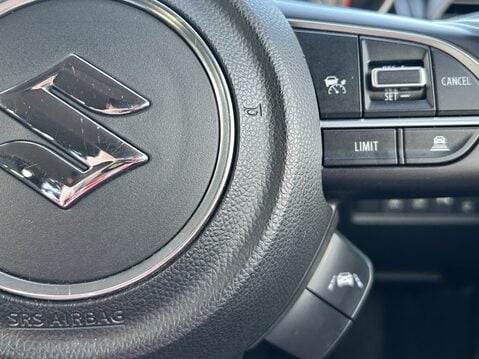 Suzuki Swift 1.2 Dualjet 83 12V Hybrid SZ5 5dr 29